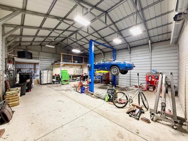 1137 Apricot Ave, Patterson, CA 95363