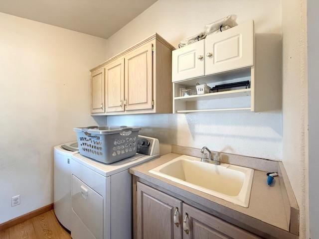 1137 Apricot Ave, Patterson, CA 95363