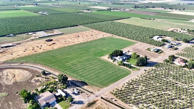 1137 Apricot Ave, Patterson, CA 95363