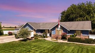 1137 Apricot Ave, Patterson, CA 95363