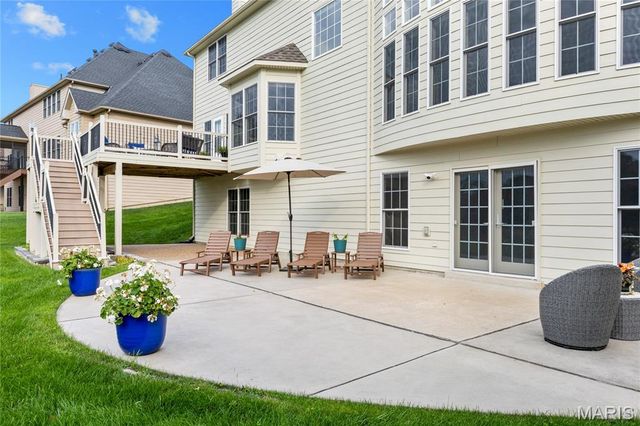 2377 Spring Mill Estates Drive, St Charles, MO 63303