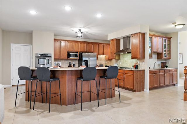 2377 Spring Mill Estates Drive, St Charles, MO 63303