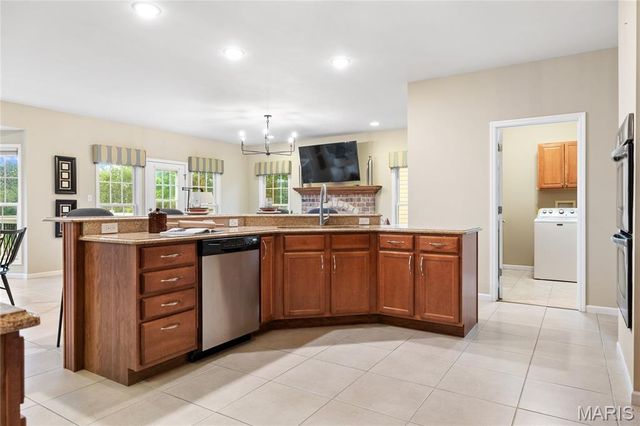 2377 Spring Mill Estates Drive, St Charles, MO 63303