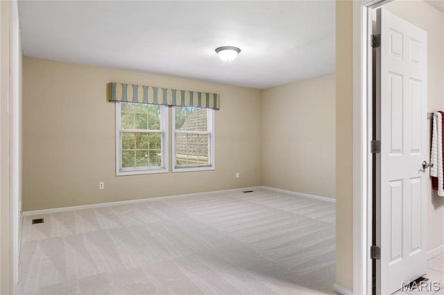 2377 Spring Mill Estates Drive, St Charles, MO 63303