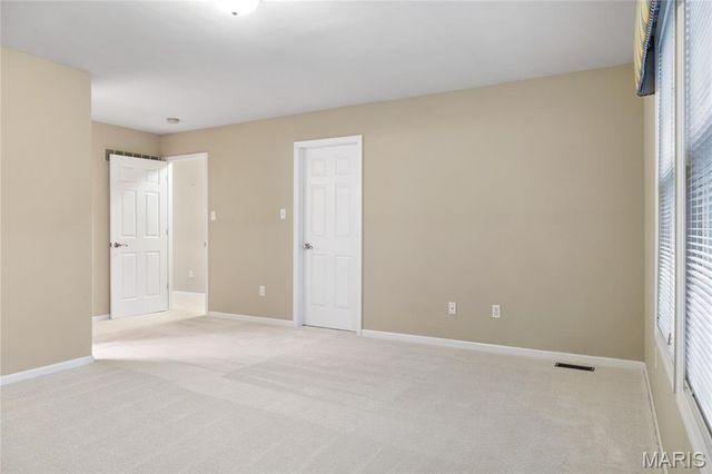 2377 Spring Mill Estates Drive, St Charles, MO 63303