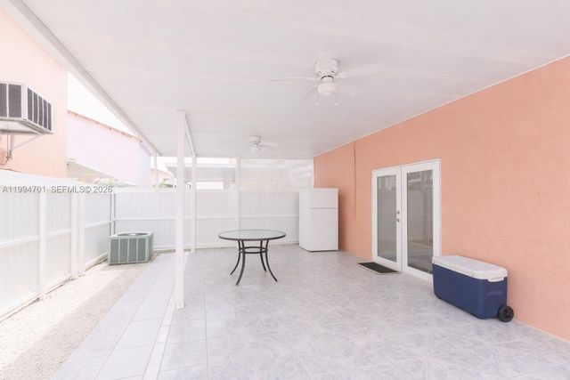 601 SW 116th Ct, Sweetwater, FL 33174