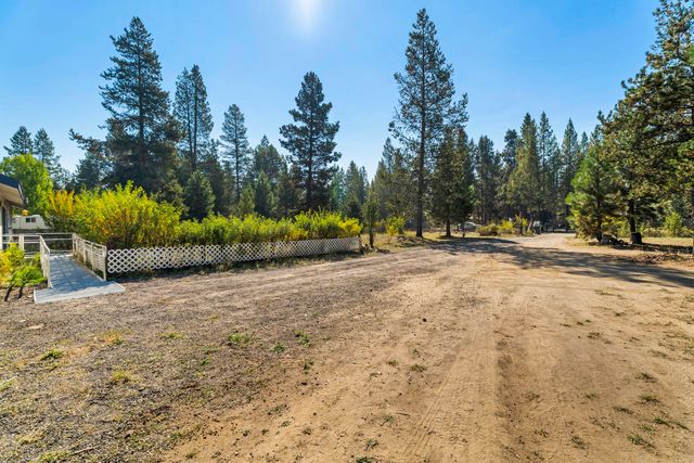 16046 Dyke Road, La Pine, OR 97739