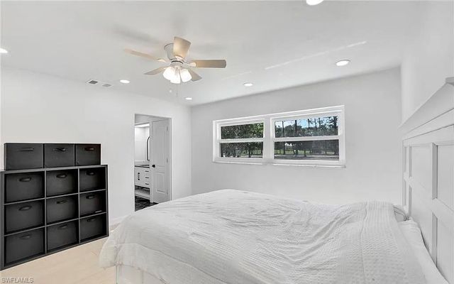 4500 1st AVE NW, Naples, FL 34119