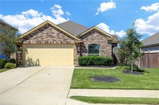 5151 Scenic Lake DR, Georgetown, TX 78626