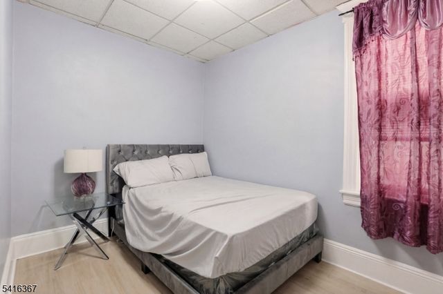 295 Old Bergen Rd, Jersey City, NJ 07305