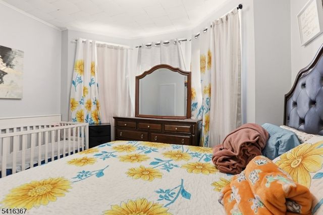 295 Old Bergen Rd, Jersey City, NJ 07305