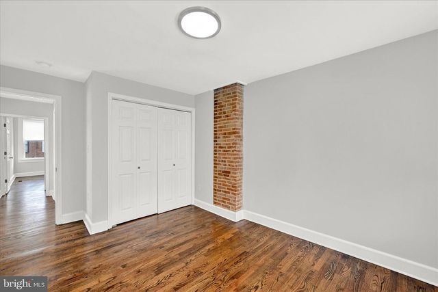 2 W BARNEY ST, Baltimore, MD 21230