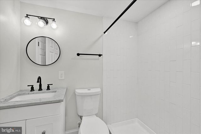 2 W BARNEY ST, Baltimore, MD 21230