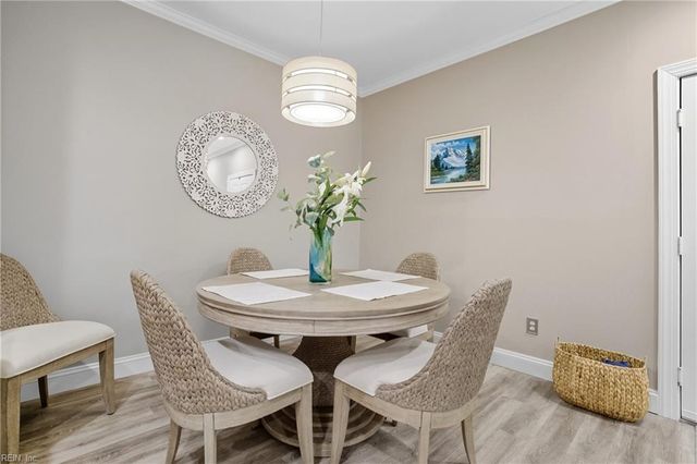 230 College Pl Apt 213, Norfolk, VA 23510