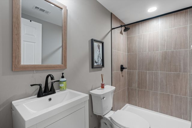 613 Oakwood Ter, Mount Juliet, TN 37122