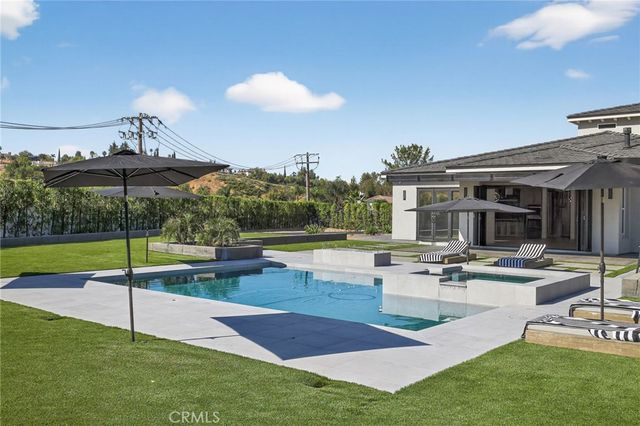 743 Buckingham Drive, Redlands, CA 92374