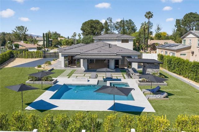 743 Buckingham Drive, Redlands, CA 92374