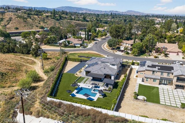 743 Buckingham Drive, Redlands, CA 92374