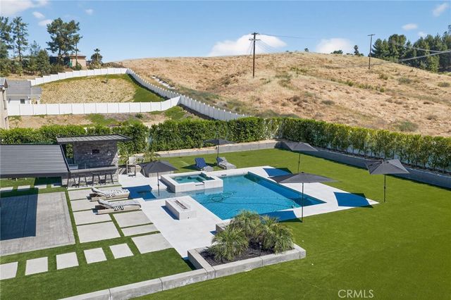 743 Buckingham Drive, Redlands, CA 92374