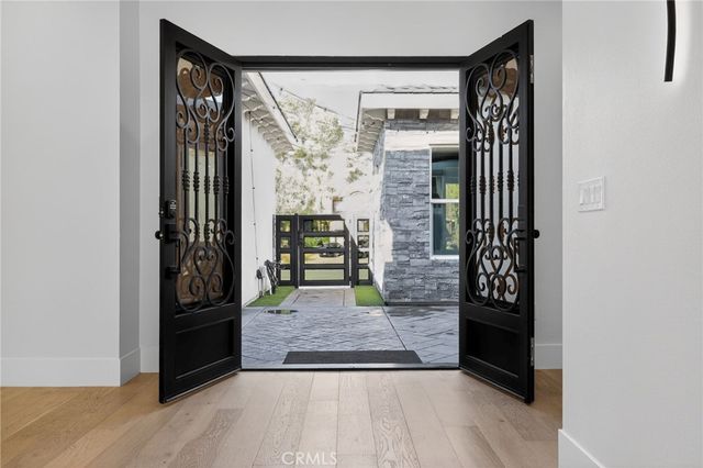 743 Buckingham Drive, Redlands, CA 92374