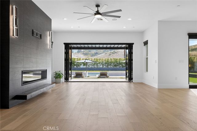 743 Buckingham Drive, Redlands, CA 92374