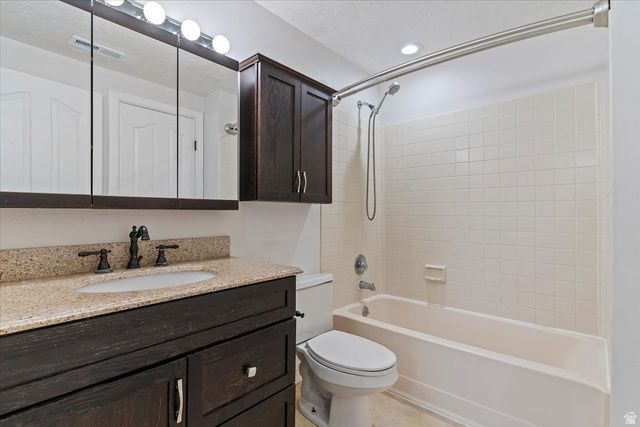 586 W 1950 N, Centerville, UT 84014