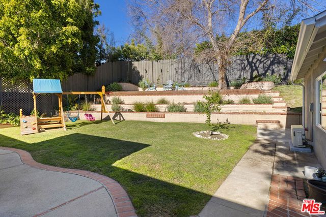 11855 Tiara Street, Valley Village, CA 91607