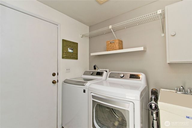 23811 SE 374th Street, Enumclaw, WA 98022
