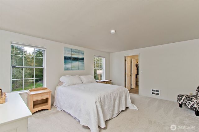 23811 SE 374th Street, Enumclaw, WA 98022