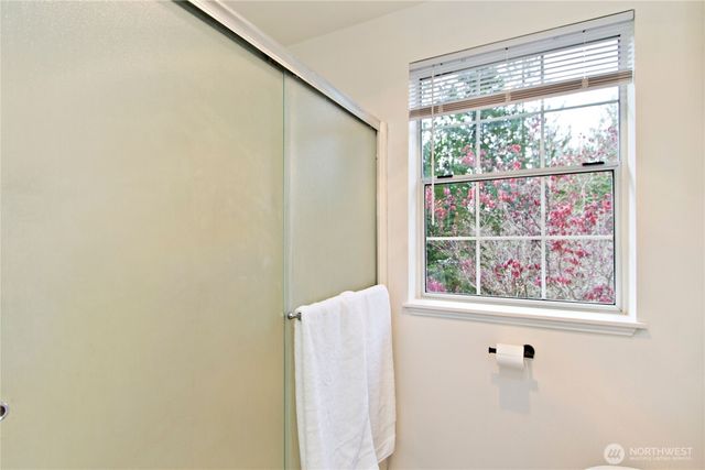 23811 SE 374th Street, Enumclaw, WA 98022