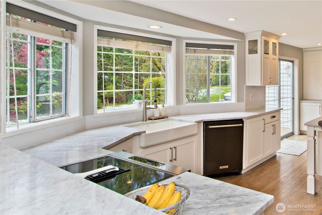 23811 SE 374th Street, Enumclaw, WA 98022