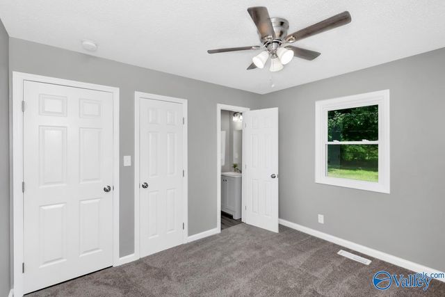 2406 Shady Lane NW, Huntsville, AL 35810