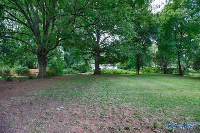 2406 Shady Lane NW, Huntsville, AL 35810