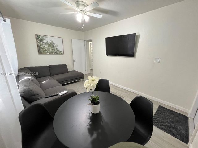 1317 NW 2nd Ave 10, Miami, FL 33136