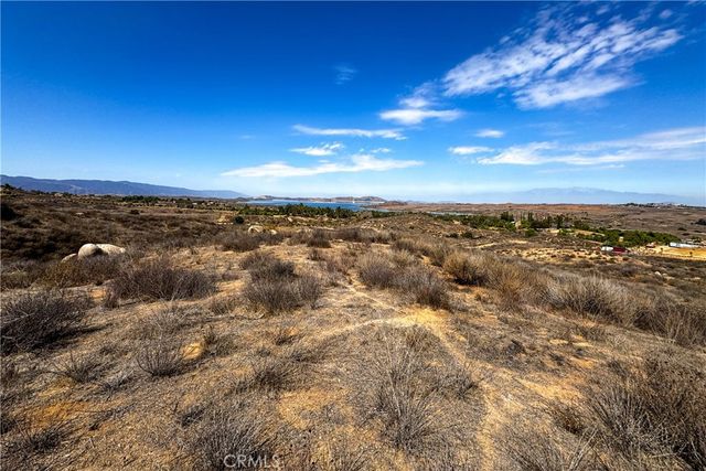 1 Heizer Drive, Perris, CA 92570