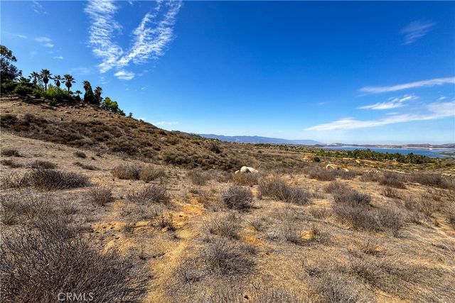 1 Heizer Drive, Perris, CA 92570