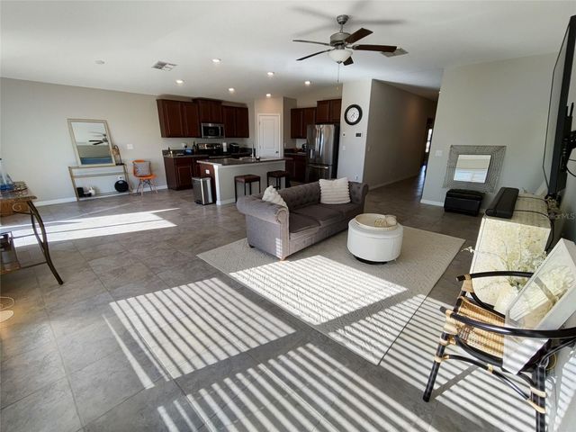 10103 BERRYESSA AVENUE, Riverview, FL 33578