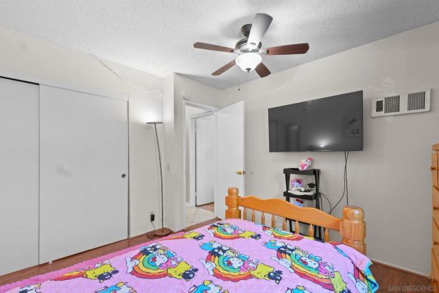 5700 Bates St 6, San Diego, CA 92115