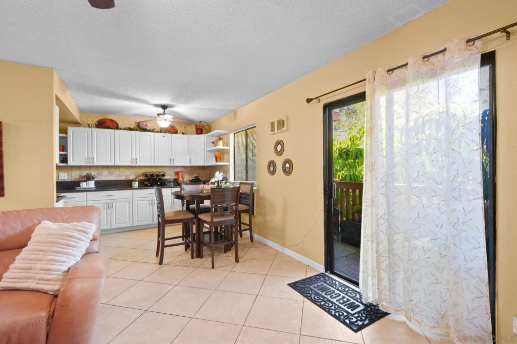 5700 Bates St 6, San Diego, CA 92115