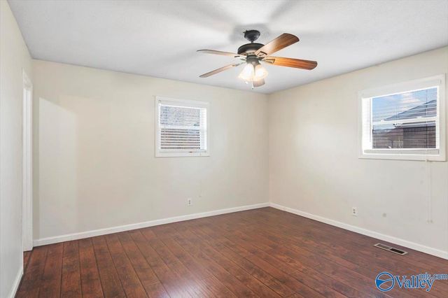 1418 Puckett Avenue, Decatur, AL 35601