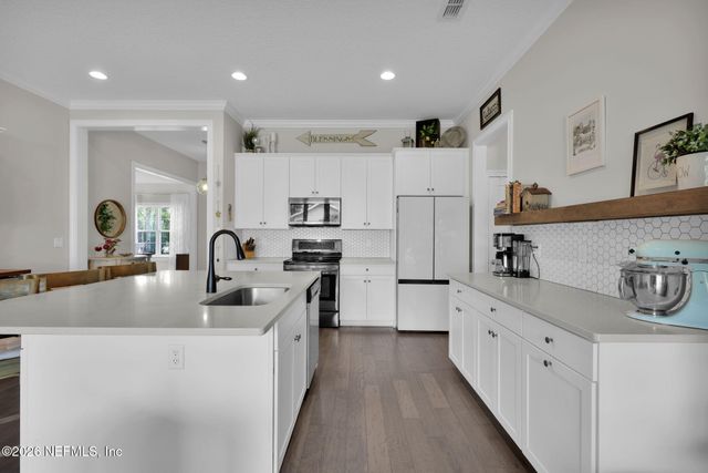 745 PENMAN Road, Jacksonville Beach, FL 32250