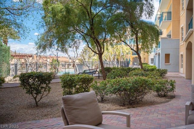 30 Strada Di Villaggio 124, Henderson, NV 89011