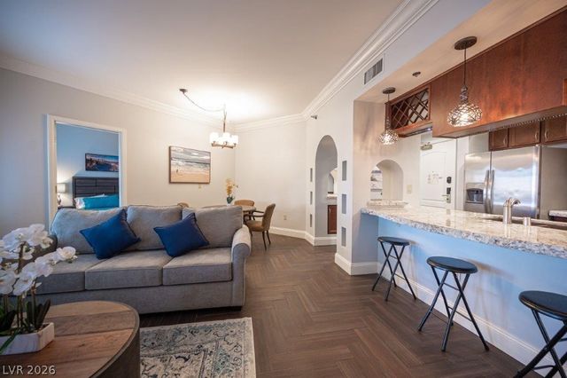 30 Strada Di Villaggio 124, Henderson, NV 89011