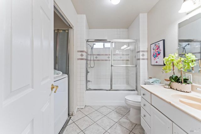 417 14th St, Vallejo, CA 94590