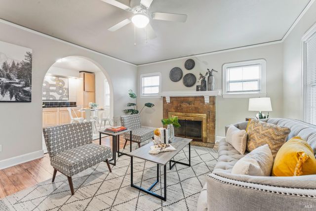 417 14th St, Vallejo, CA 94590