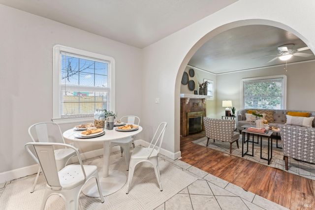 417 14th St, Vallejo, CA 94590