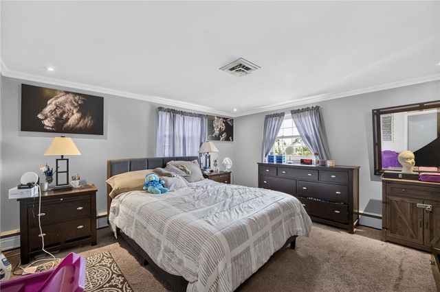1527 Bayberry Lane, Bethlehem City, PA 18018