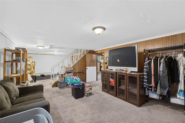 1527 Bayberry Lane, Bethlehem City, PA 18018