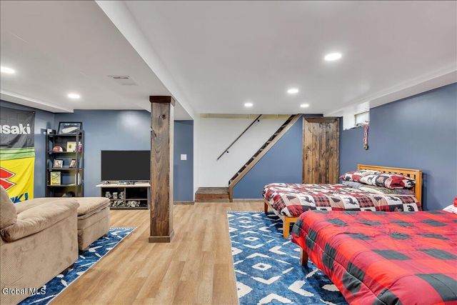 109 Van Buren Road, Glenville, NY 12302