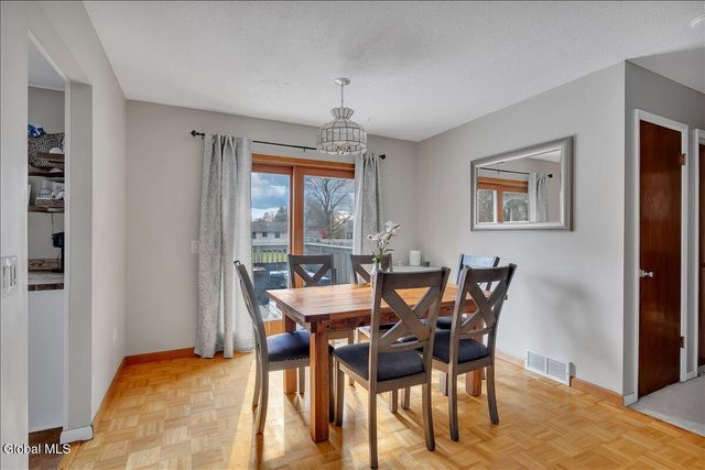 109 Van Buren Road, Glenville, NY 12302